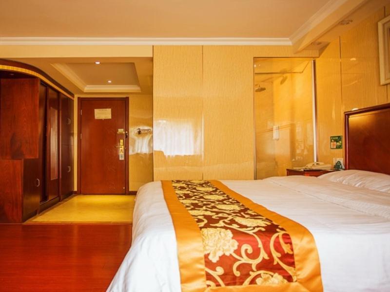 Greentree Gongfu New Village Subway Station Express 3* Shanghai