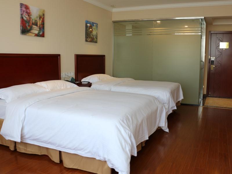 Greentree Gongfu New Village Subway Station Express Hotel Shanghai